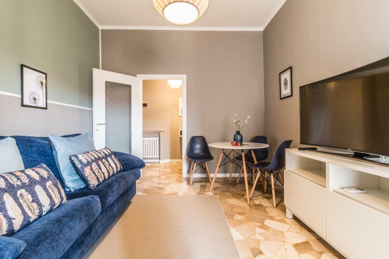 Joivy Modern 1-Bed Flat With Balcony In Portello ミラノ エクステリア 写真